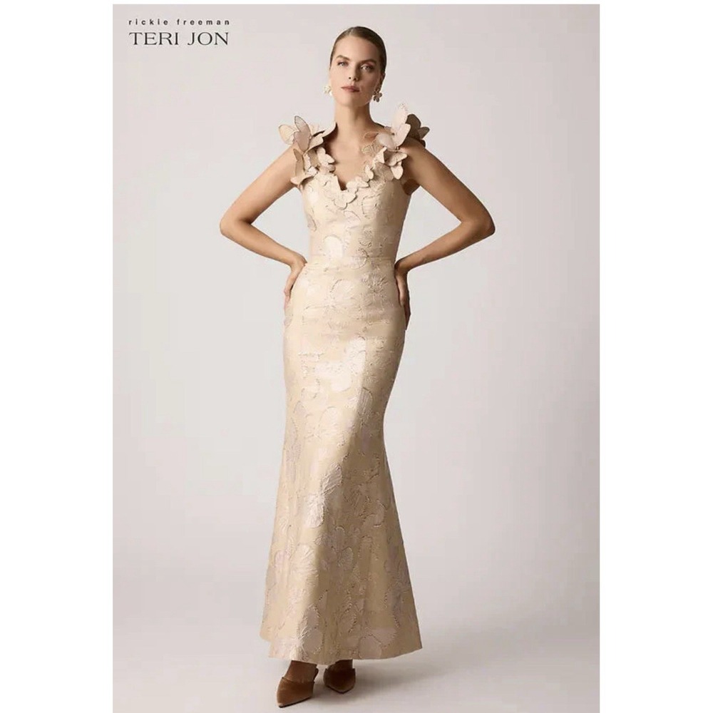 NWTRickie Freeman / Teri Jon, butterfly Pattern Metallic jacquard evening gown